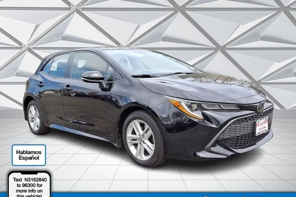 2022 Toyota Corolla SE photo 1