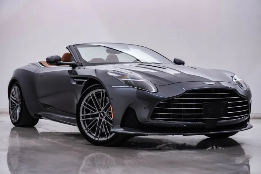 2025 Aston Martin DB12 AM5 photo 1