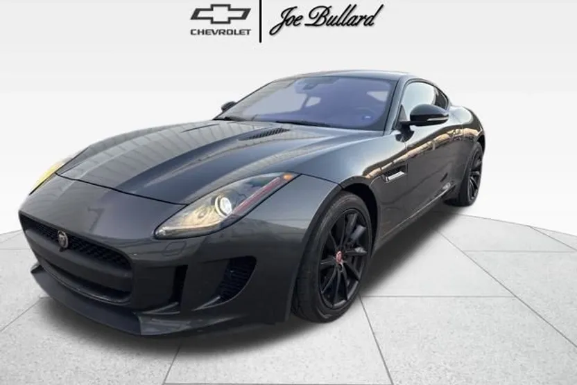 2017 Jaguar F-TYPE Premium photo 1