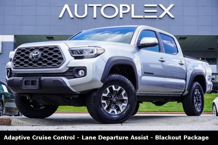 2023 Toyota Tacoma 4x4 TRD Double Cab V6 photo 1
