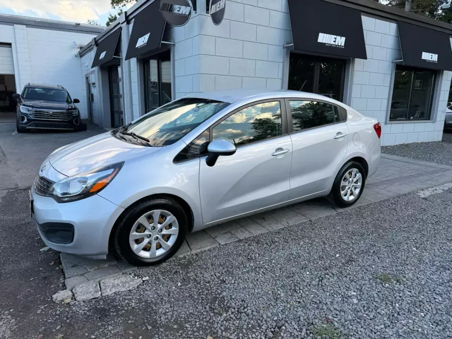 2014 Kia Rio LX photo 1