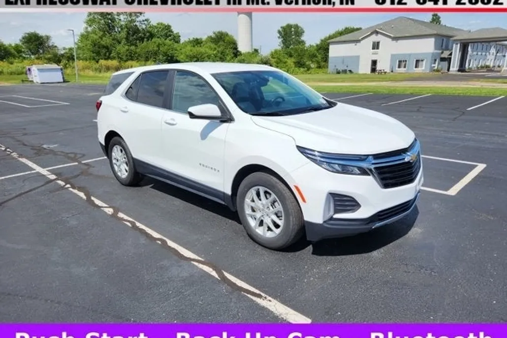 2023 Chevrolet Equinox LT photo 1