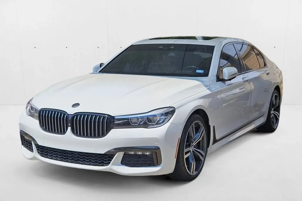 2019 Bmw 740i Sedan photo 1