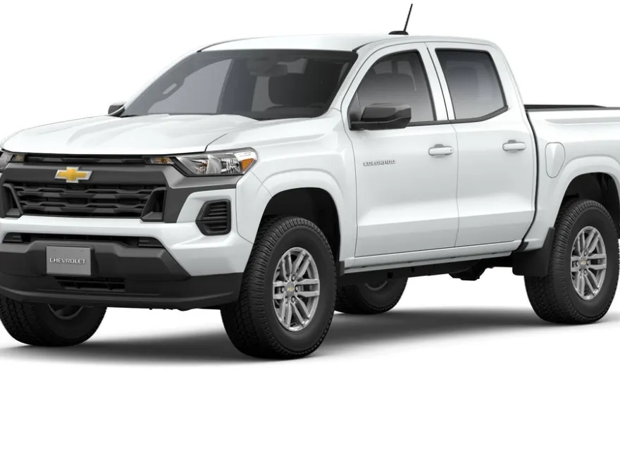 2025 Chevrolet Colorado Work Truck LT photo 2