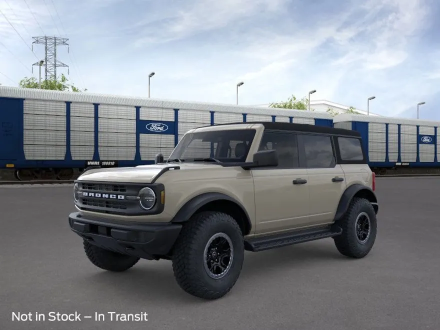 2025 Ford Bronco Base photo 1