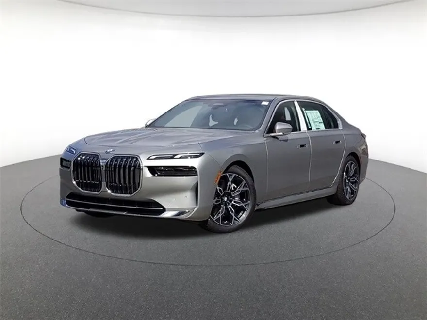 2025 Bmw i7 xDrive60 photo 1