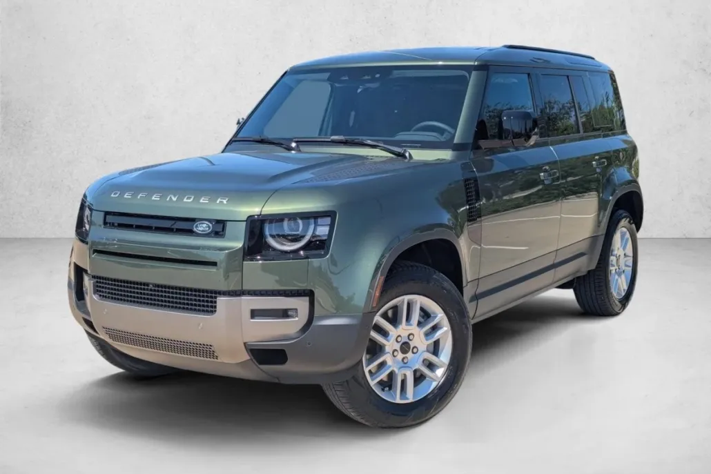 2026 Land Rover Defender 110 S photo 1