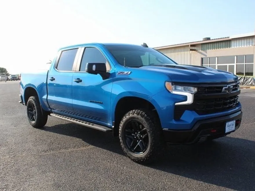 2022 Chevrolet Silverado 1500 LT Trail Boss photo 1