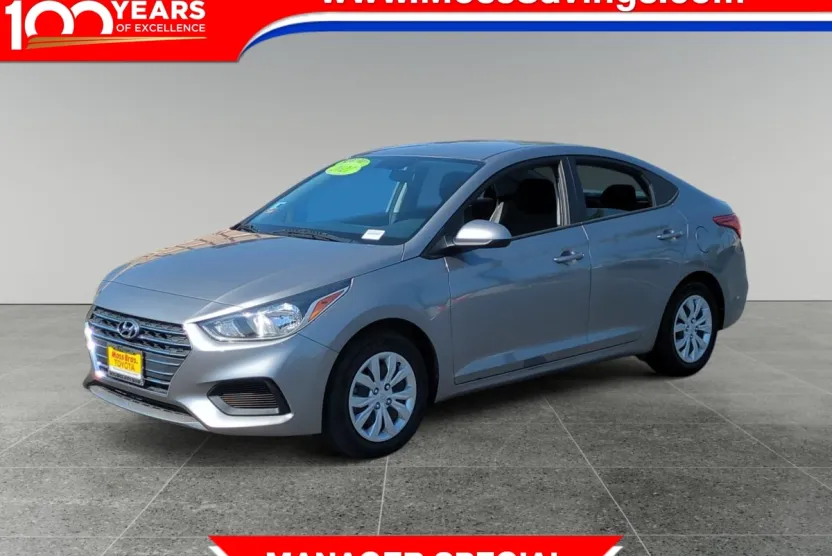 2021 Hyundai Accent SE photo 1