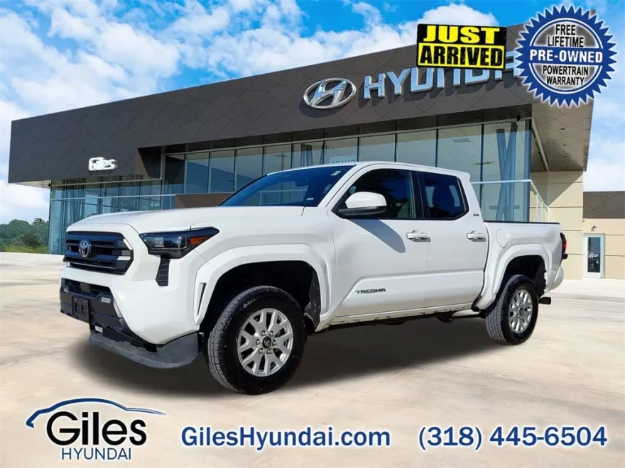 2024 Toyota Tacoma TRD Sport photo 1