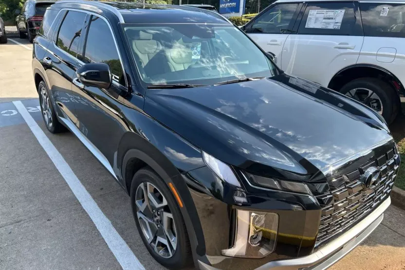 2023 Hyundai Palisade SEL photo 1