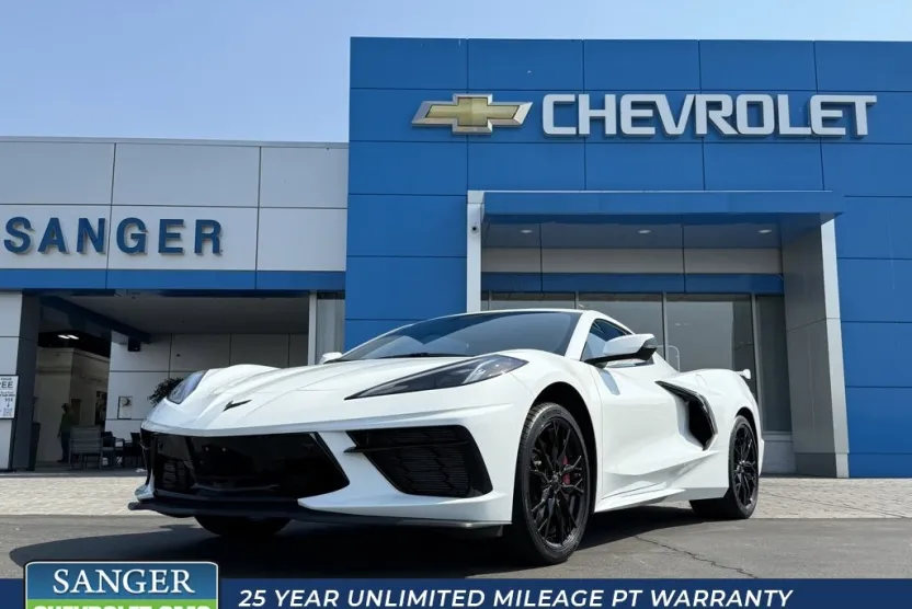 2025 Chevrolet Corvette Stingray 2LT photo 1