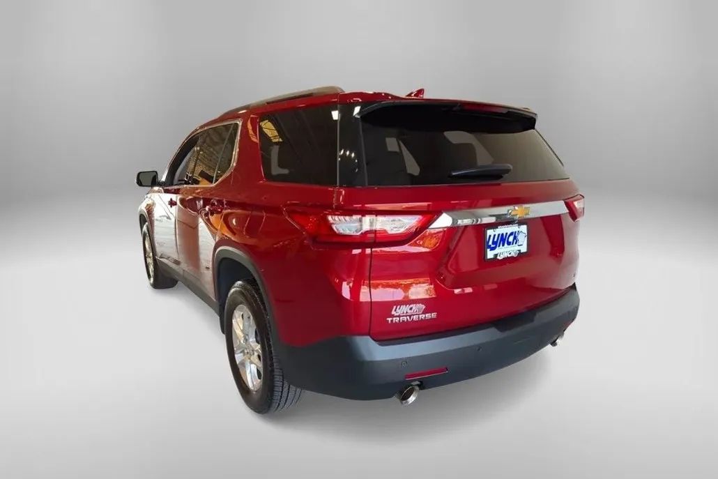 2020 Chevrolet Traverse Cloth photo 1