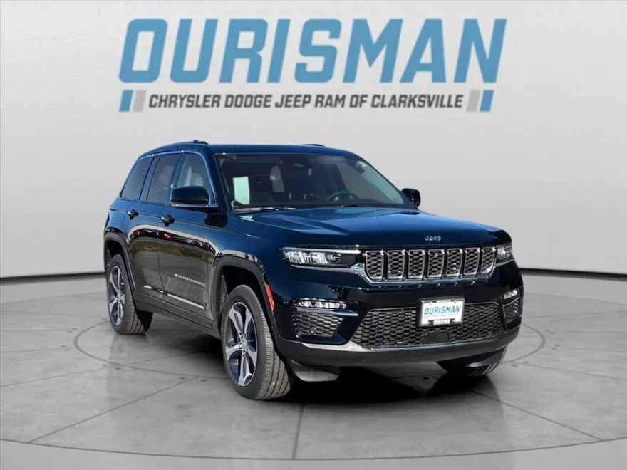 2024 Jeep Cherokee Base 4xe photo 1