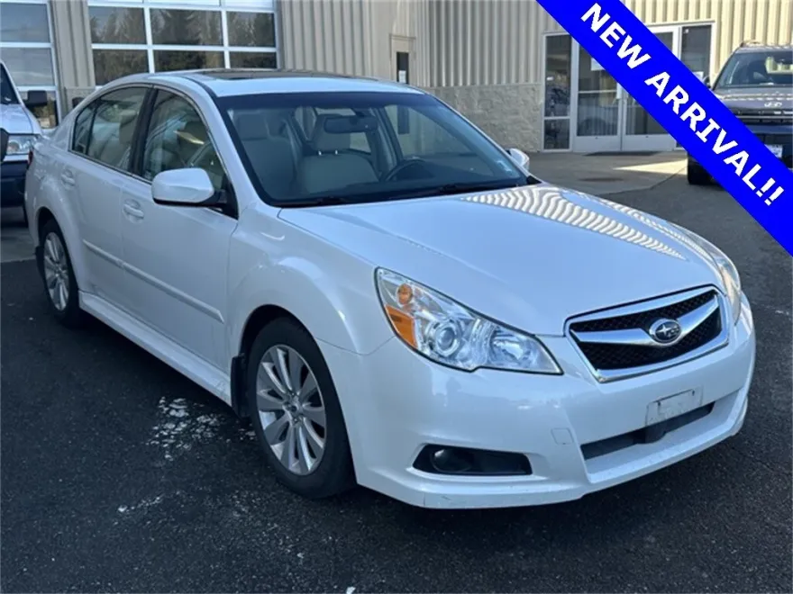 2012 Subaru Legacy 3.6R photo 1