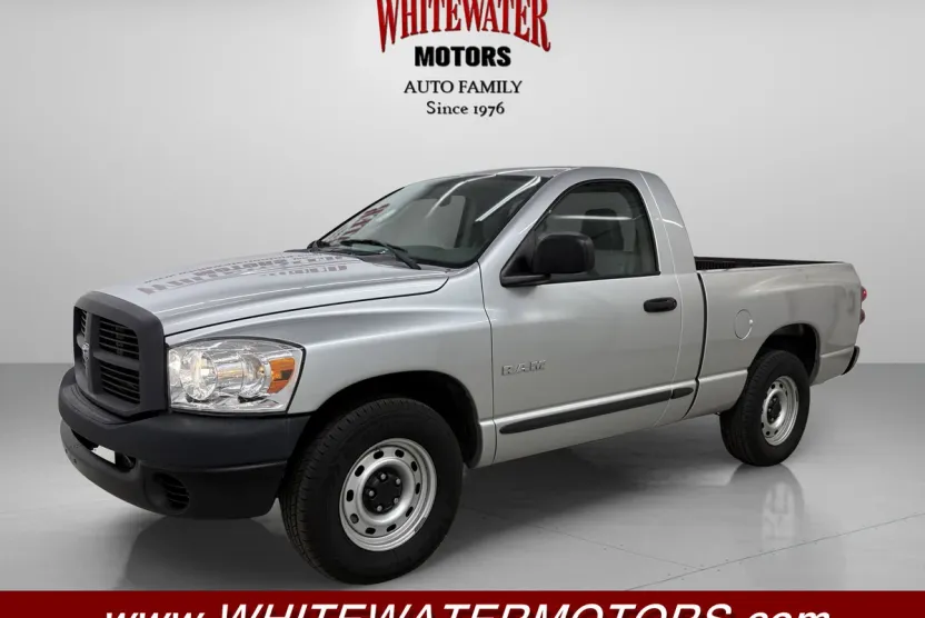 2008 Dodge Ram ST photo 1