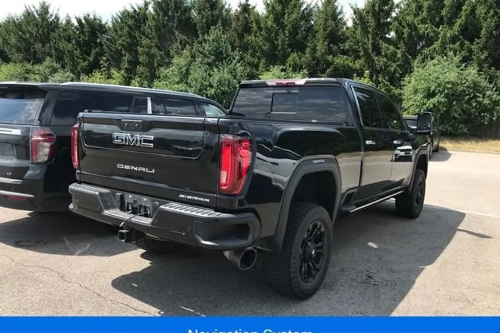 2022 Gmc Sierra 2500 HD Denali photo 1
