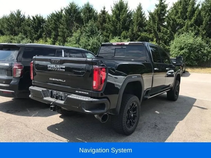 2022 Gmc Sierra 2500 HD Denali photo 1