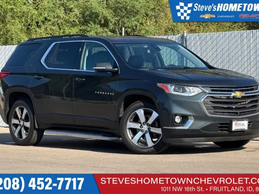 2021 Chevrolet Traverse Leather photo 1