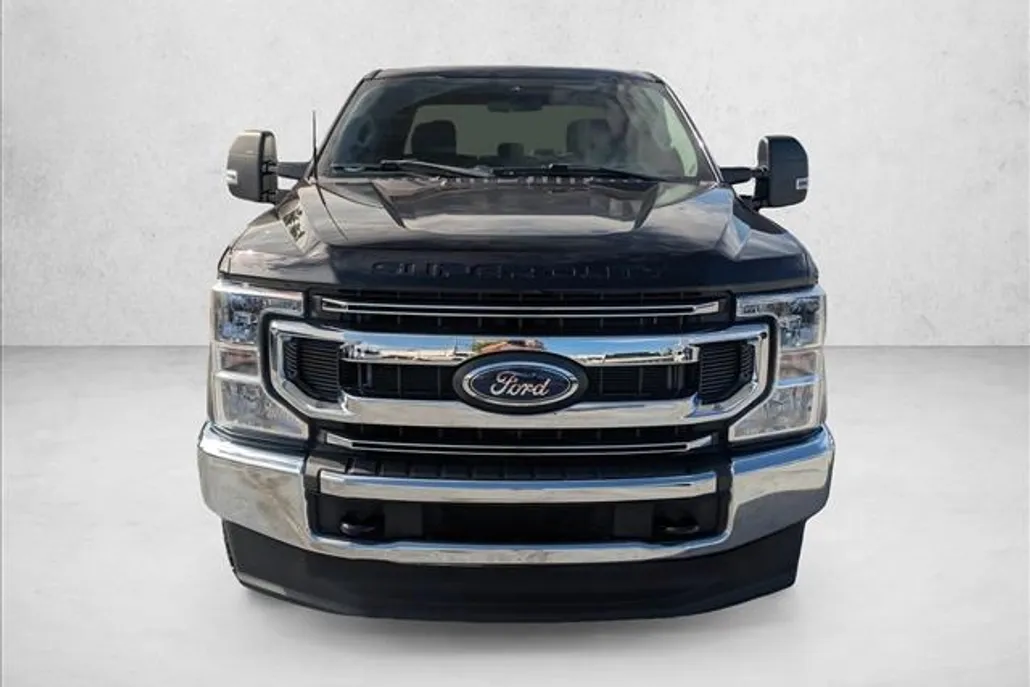 2022 Ford F-250 XLT photo 1