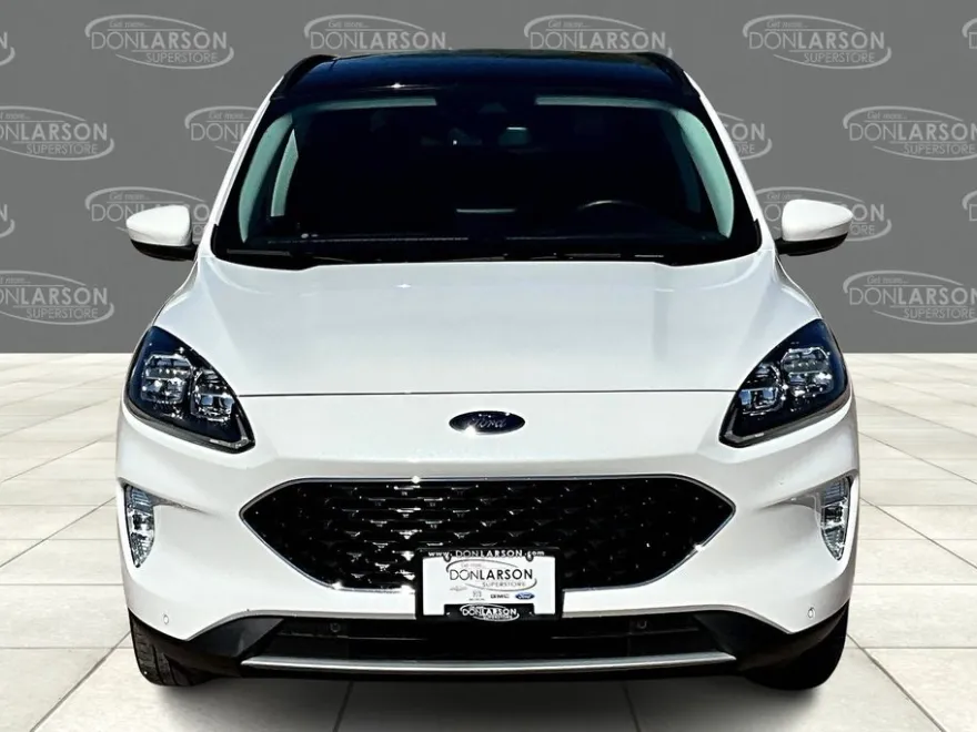 2021 Ford Escape Titanium photo 1