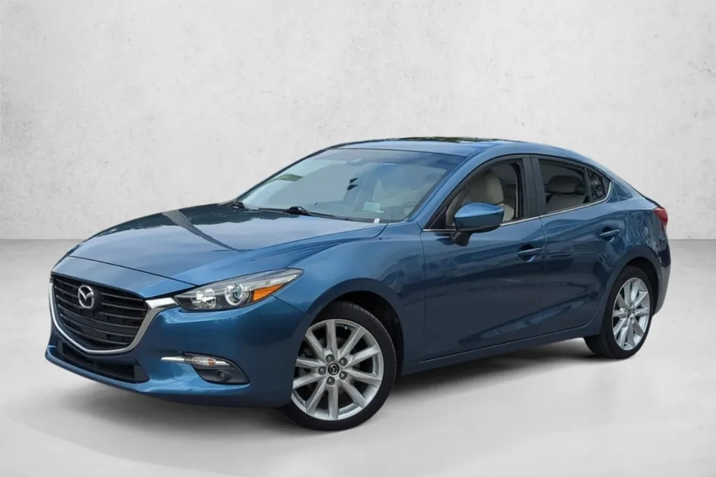 2017 Mazda Mazda3 Grand Touring Sedan photo 1