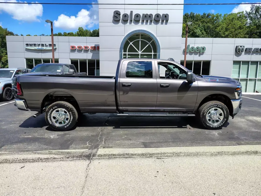 2026 Ram 2500 Tradesman photo 1
