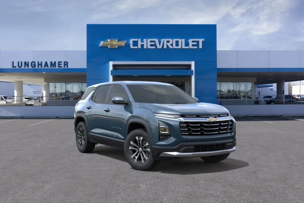 2026 Chevrolet Equinox LT photo 1