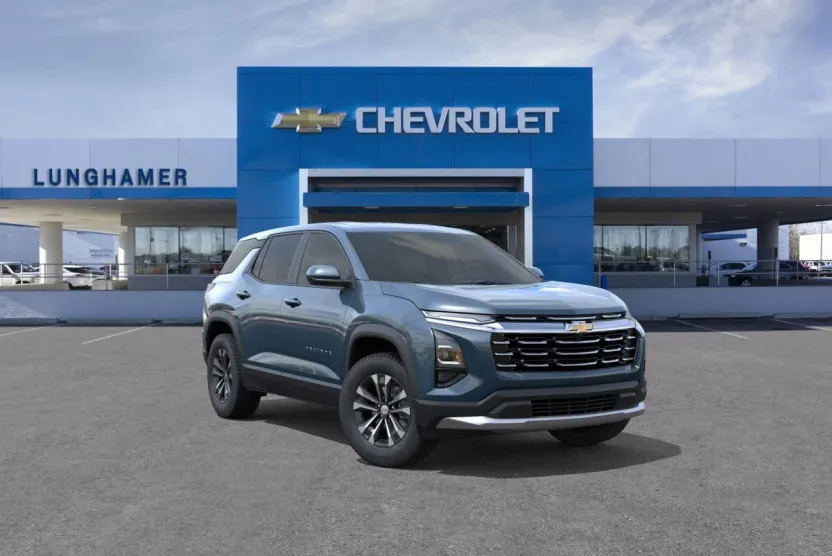 2026 Chevrolet Equinox LT photo 1