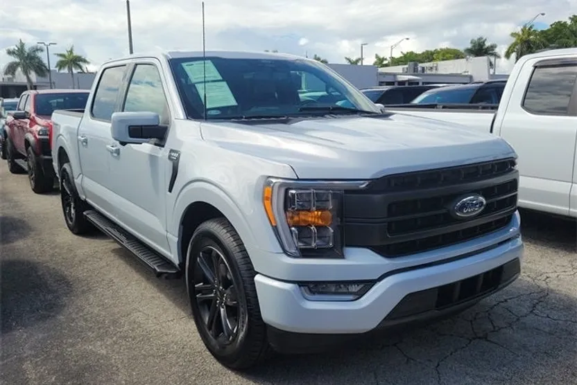 2022 Ford F-150 Lariat photo 1