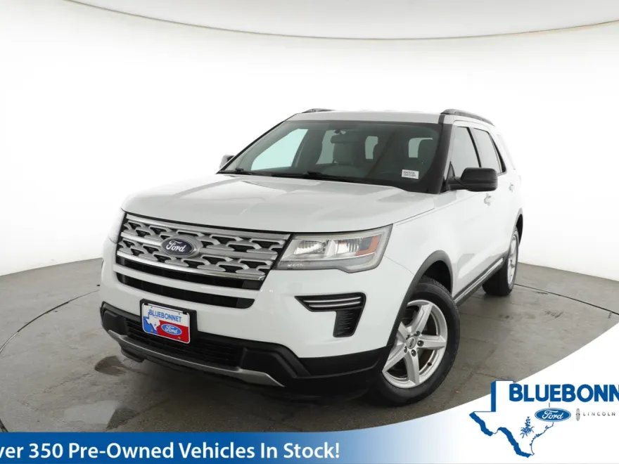 2019 Ford Explorer XLT photo 1