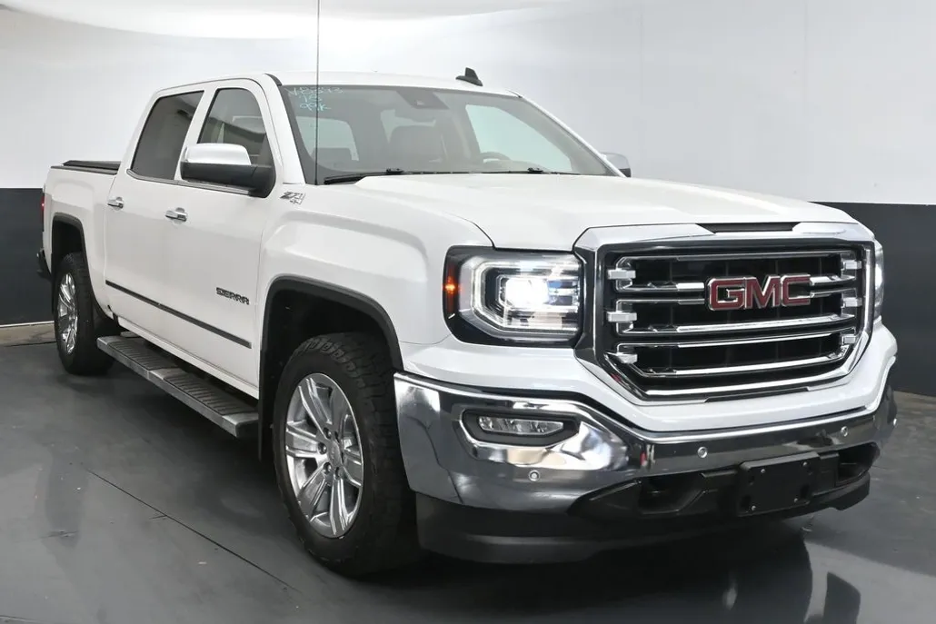 2018 Gmc Sierra 1500 SLT photo 1