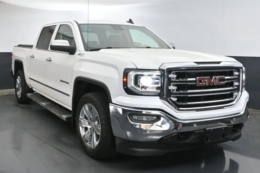2018 Gmc Sierra 1500 SLT photo 1