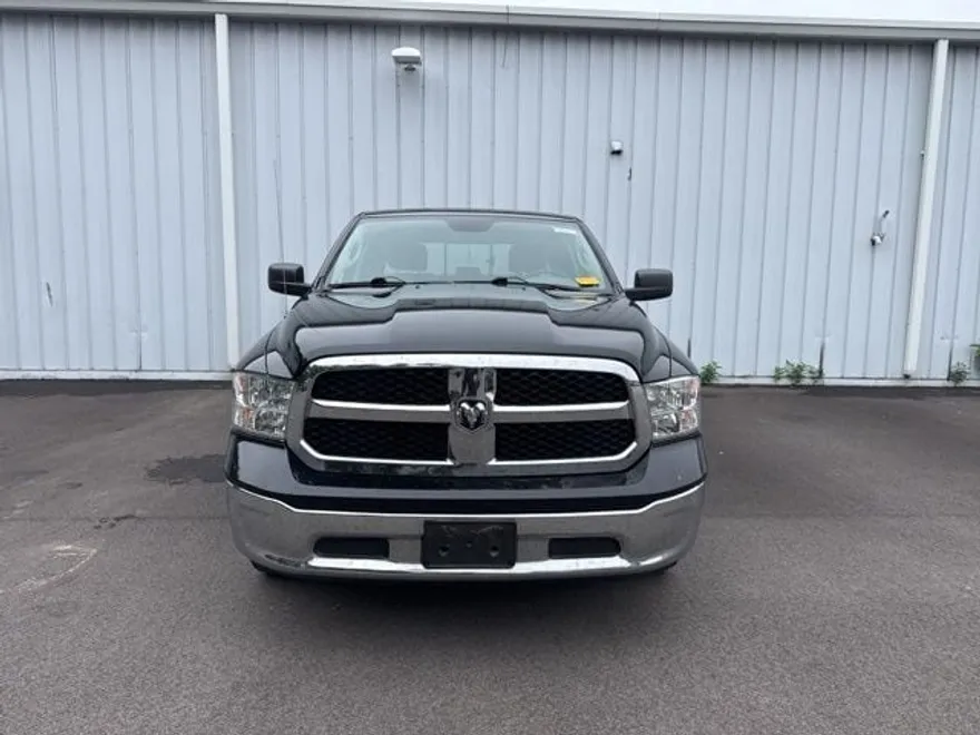 2019 Ram 1500 Classic SLT photo 1