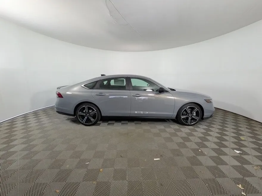 2025 Honda Accord Hybrid Sport photo 1