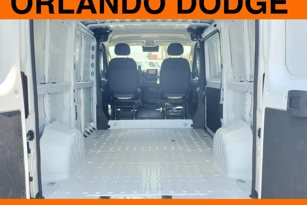 2024 Ram ProMaster 2500 photo 1