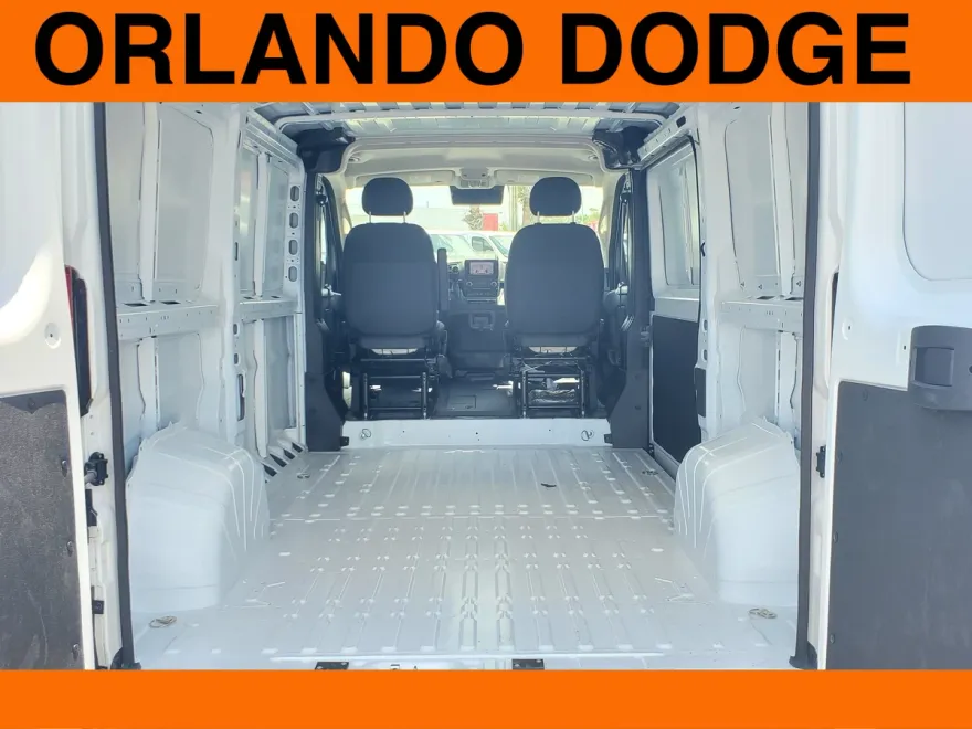 2024 Ram ProMaster 2500 photo 1
