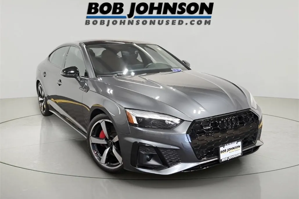 2023 Audi A5 45 S line Premium Plus Quattro photo 1