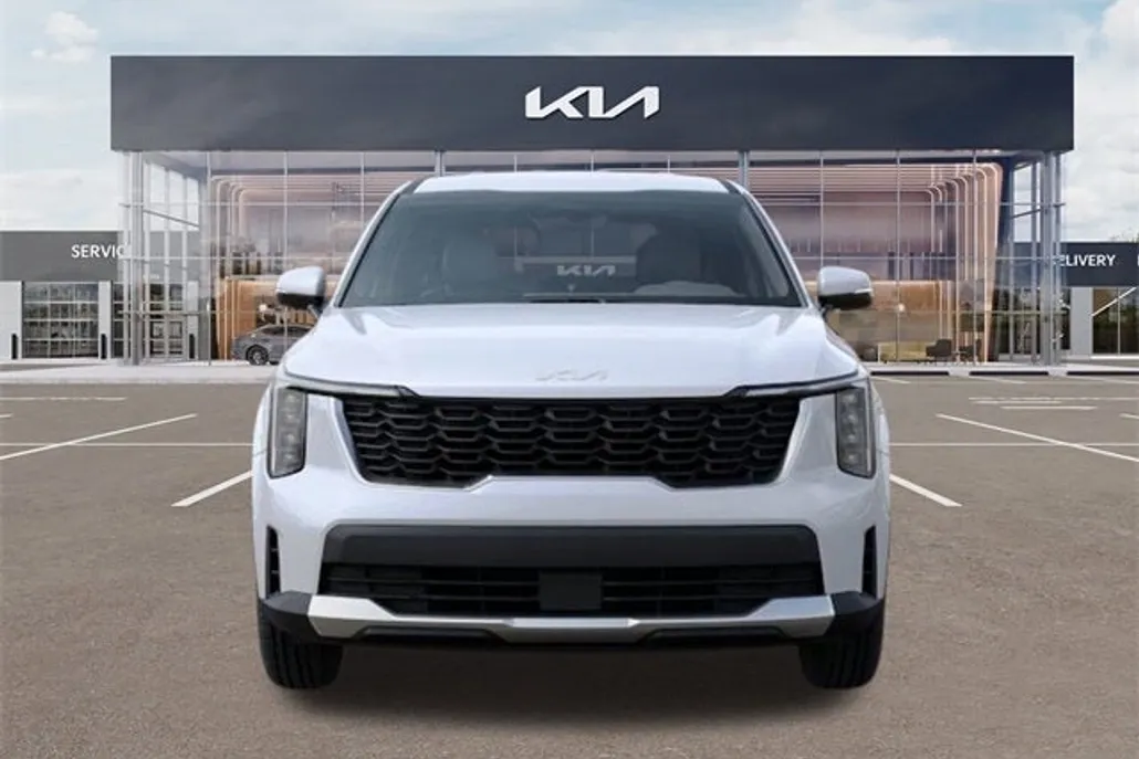 2026 Kia Sorento LX photo 1
