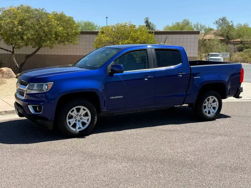 2016 Chevrolet Colorado LT photo 1