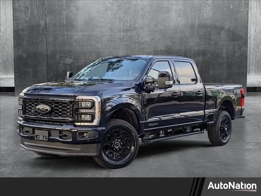 2025 Ford F-250 Lariat photo 1