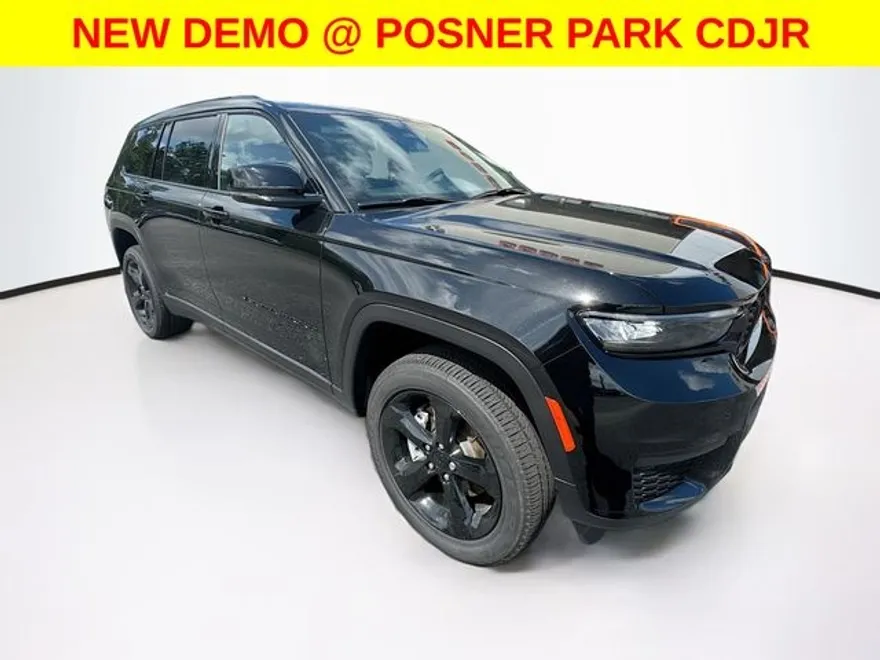 2025 Jeep Grand Cherokee Altitude X photo 1