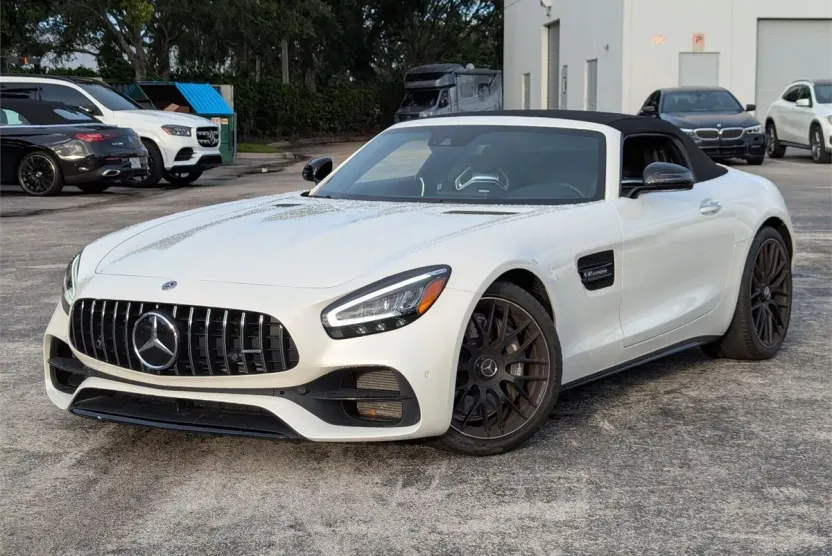 2020 Mercedes Benz AMG GT GT photo 1
