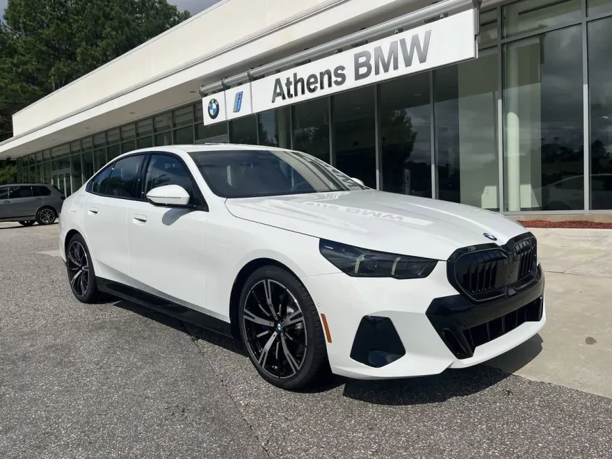 2026 Bmw 530i photo 1