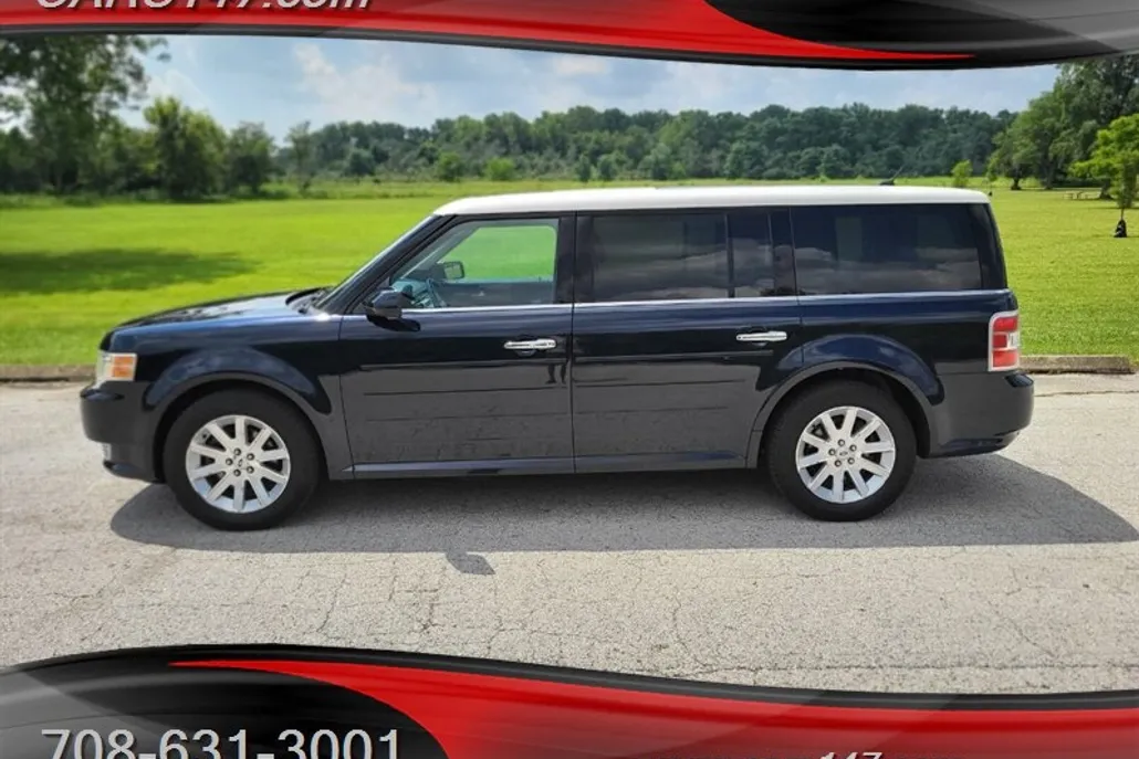 2009 Ford Flex SEL photo 1