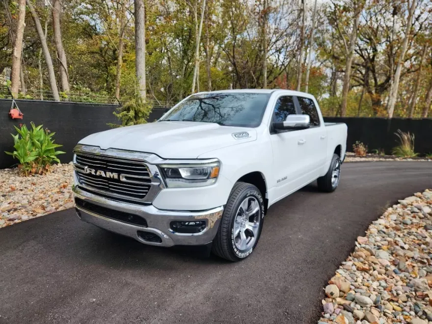 2023 Ram 1500 Laramie photo 1