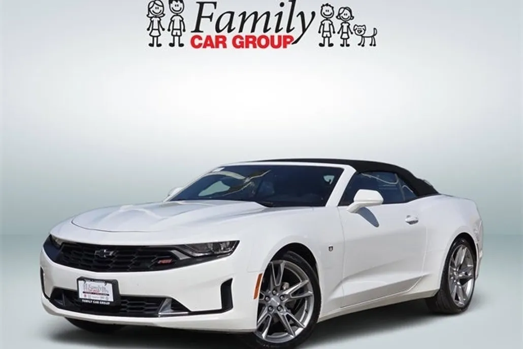 2020 Chevrolet Camaro 2LT photo 1
