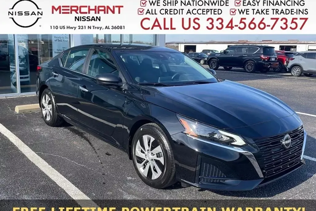 2025 Nissan Altima S photo 1