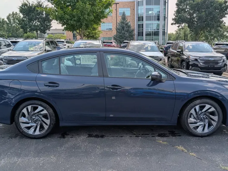 2025 Subaru Legacy Limited photo 1