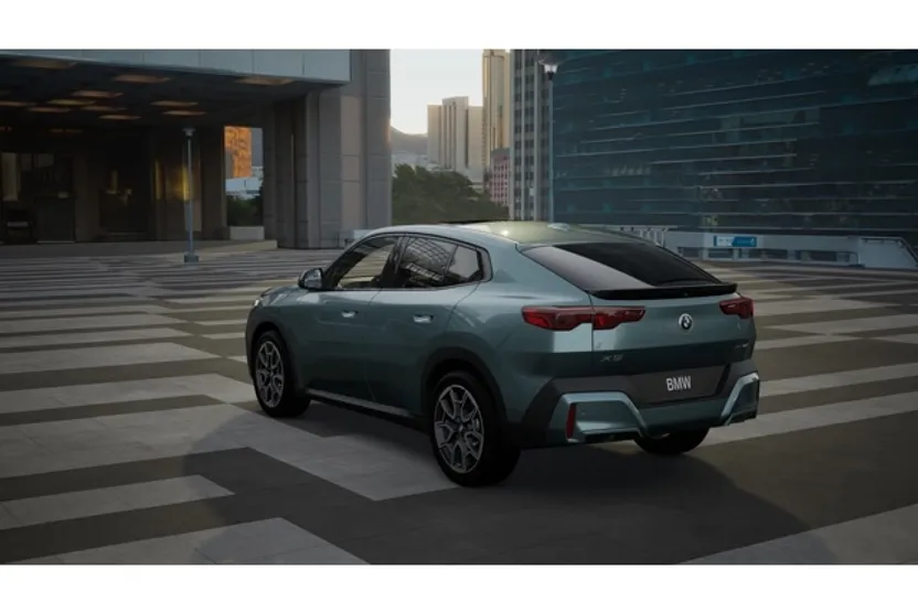 2025 Bmw X2 xDrive28i photo 1